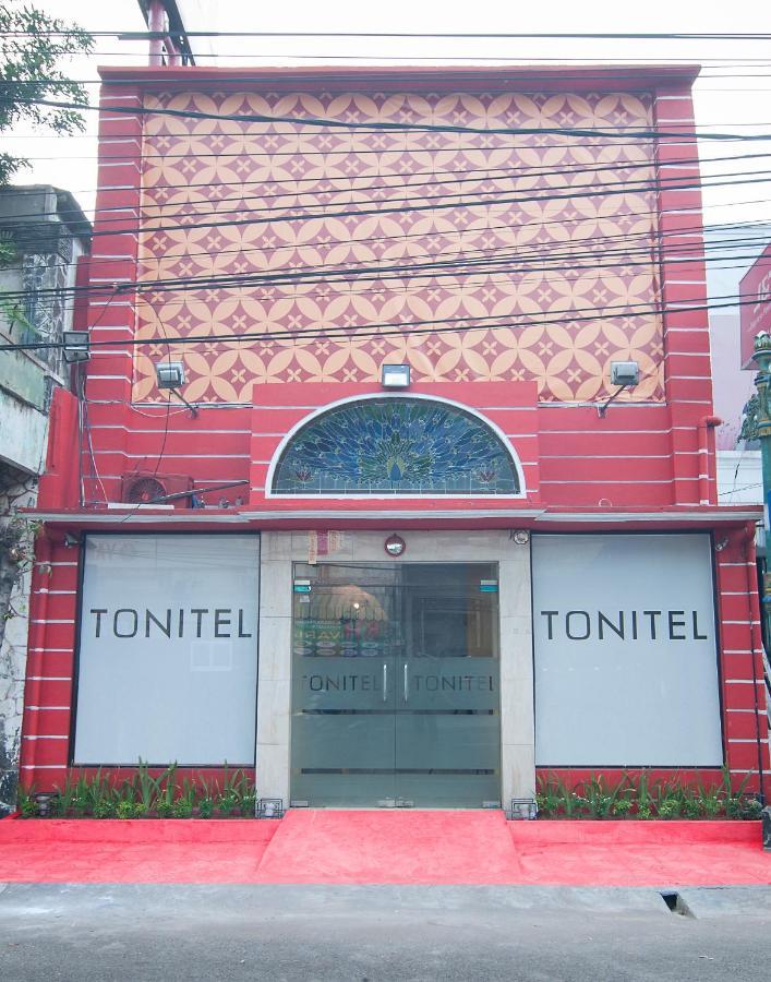 Tonitel Hotel Malioboro Yogyakarta Ngoại thất bức ảnh