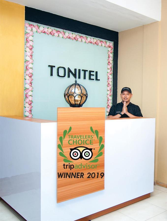 Tonitel Hotel Malioboro Yogyakarta Ngoại thất bức ảnh